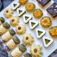 دوره شیرینی های مدرن خشک در آموزشگاه آلفا