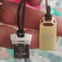 دوعدد فلش مموری