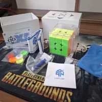 روبیک سه در سه|اسباب‌‌بازی|شیراز, بعثت|دیوار