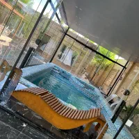 اجاره روزانه باغ ویلا با استخر سرپوشیده اب گرم