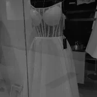 فروش و دوخت انواع لباس عروس مجلل فاخر فساتین زفاف|لباس|کیش, |دیوار