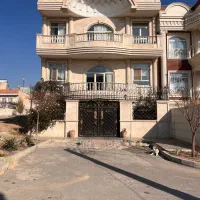 زمین-ویلایی-بر-اصلی-350-متری-دو-طبقه-رو-پیلوت