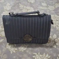 کیف در حد نو|کیف، کفش، کمربند|تربت‌حیدریه, داروپخش|دیوار