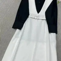 تعدادی مانتو و لباس مجلسی