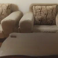 مبل 7نفره راحتی بامیز بزرگ با3میز عسلی