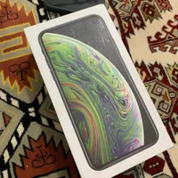 ایفون xs