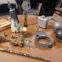 کلکسیونی وسایل آنتیک