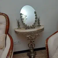 ست میز و آیینه و شمعدان
