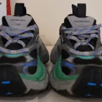 balenciaga  10x Orginal sayz42|کیف، کفش، کمربند|تهران, شهرک صدرا|دیوار