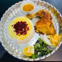پک ویژه اقتصادی(۵عددخوراک ران مرغ کامل سرخ شده۹۹۹ت