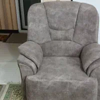 مبل نو ۶ نفره|مبلمان خانگی و میز عسلی|شیراز, قلعه شاهزاده بیگم|دیوار