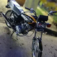 موتور سیکلت در حد خشک