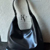 روز مادر|کیف، کفش، کمربند|قم, جهان بینی|دیوار