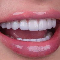 دستیار و منشی مطب دندانپزشکی