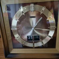 ساعت دیواری