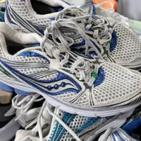 کتونی اورجینال سبک قدیم سفارش میدم کوله کوهنوردی