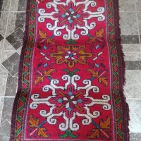 فرش یک متری دست بافت تازه از دار افتاده