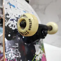 اسکیت برد چوبی ۸ لایه حرفه ای اکشن|دوچرخه، اسکیت، اسکوتر|اسلامشهر, شهرک واوان|دیوار