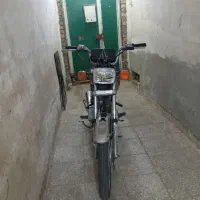 موتور هندا ۸۱