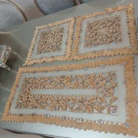 رومیزی سنگ دوزی شده