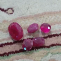 سنگ یاقوت|جواهرات|نهاوند, |دیوار