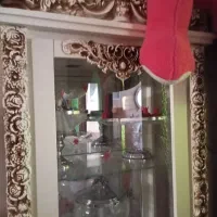 بوفه و ساعت در حد نو