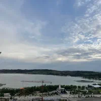 147-متر-میدان-دریاچه