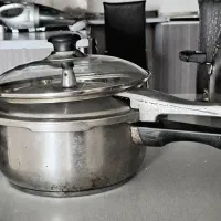 زودپز  و آرام پز ۵ لیتری  آلمانی فقط ۳م