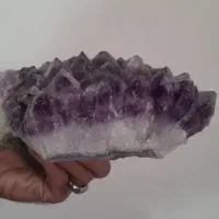 سنگ کوارس با رنگ زیبای بنفش وزن 2کیلو هفتصد گرم|جواهرات|تربت‌حیدریه, باغ ملی|دیوار