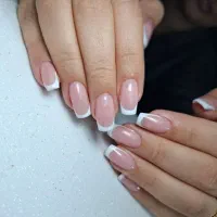 احیاو ناخن|خدمات آرایشگری و زیبایی|اصفهان, مهرآباد|دیوار