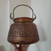 دیگ مسی قدیمی با قلمی زیبا،دور شکم یک متر|صنایع دستی و سایر لوازم تزئینی|تهران, تهران‌نو|دیوار