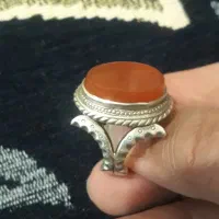 انگشتردست سازبانگین یمنی