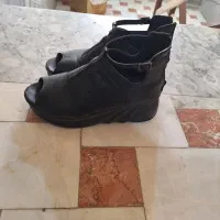 کفش و صندل و پوتین|کیف، کفش، کمربند|رباطکریم, رباطکریم|دیوار