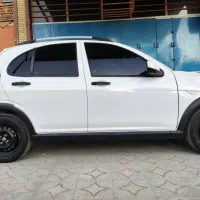 ماشین  زیر پا برابر