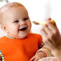 نیازمند پرستار کودک پاره وقت مسلط به آموزش