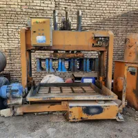 دستگاه بلوک زنی نیمه اتومات با مخلوط کن