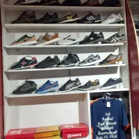 کتونی اورجینال و ایرانی و تیشرت اورجینال