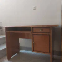 میز تحریر|میز تحریر و کامپیوتر|اصفهان, باغ دریاچه|دیوار