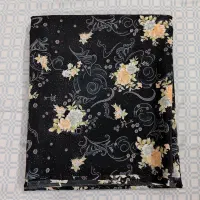 ۴ عدد پارچه رنگی دوخته نشده