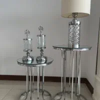 میز کنار سالن  استیل در حد نو هم راه با شکلات خوری