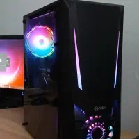 کیس غول گیمینگ نسل ۱۲ معاوضه با موتور هم دارم