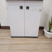 جاکفشی|جاکفشی، کمد، دراور|رشت, حمیدیان|دیوار