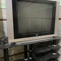 تلوزیون ۲۹ اینچ الجی و میز