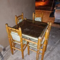 میز ناهار خوردی