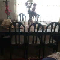 میز نهارخوری باصندلیاش