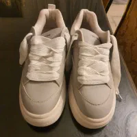 کتونی برشکا ۴۴