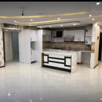 آپارتمان سه خوابه ۱۲۵ متری بر خیابان دستغیب