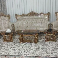 مبلمان ۹ نفره کرمی با کاور