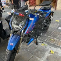 آپاچی ۲۰۰نیوفیس