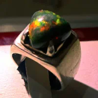 انگشتر نقره اوپال آتشی صددرصد طبیعی بینظیر خاص